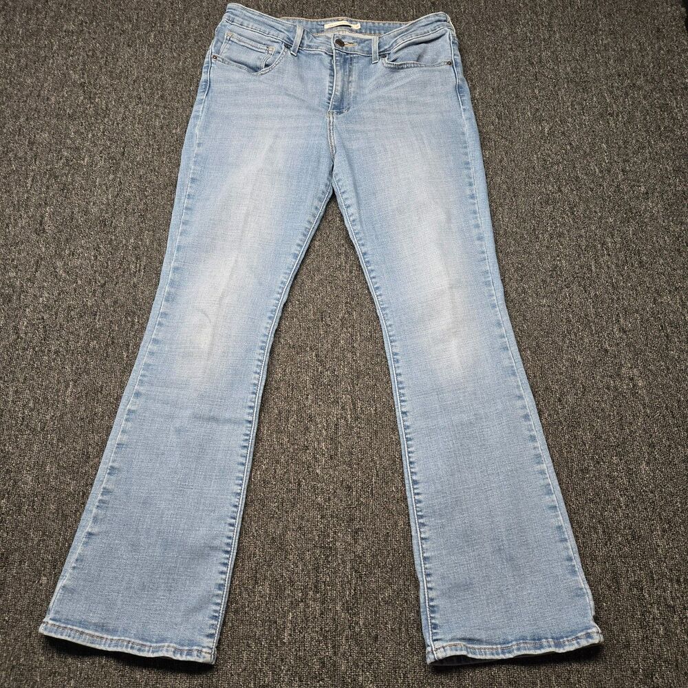 Leviโs 725 High Rise Bootcut Jeans Womenโs 31x30 Medium Wash Denim